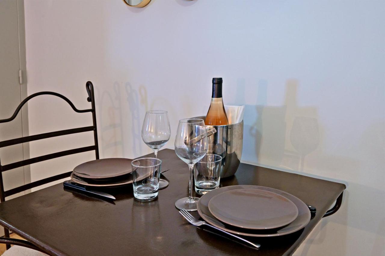 אביניון Au Coeur Des Papes, Dans Batisse De Charme Studios & Appartements En Coeur De Ville מראה חיצוני תמונה