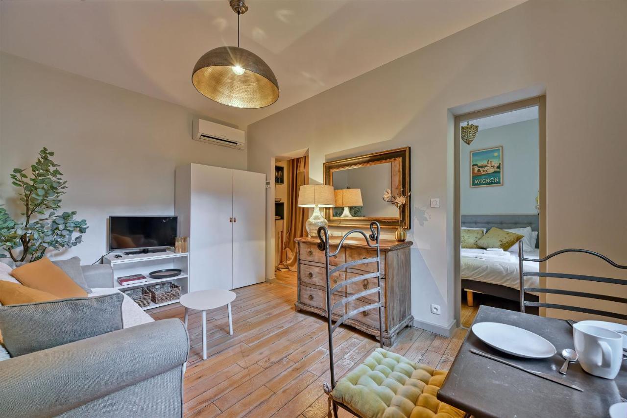אביניון Au Coeur Des Papes, Dans Batisse De Charme Studios & Appartements En Coeur De Ville מראה חיצוני תמונה