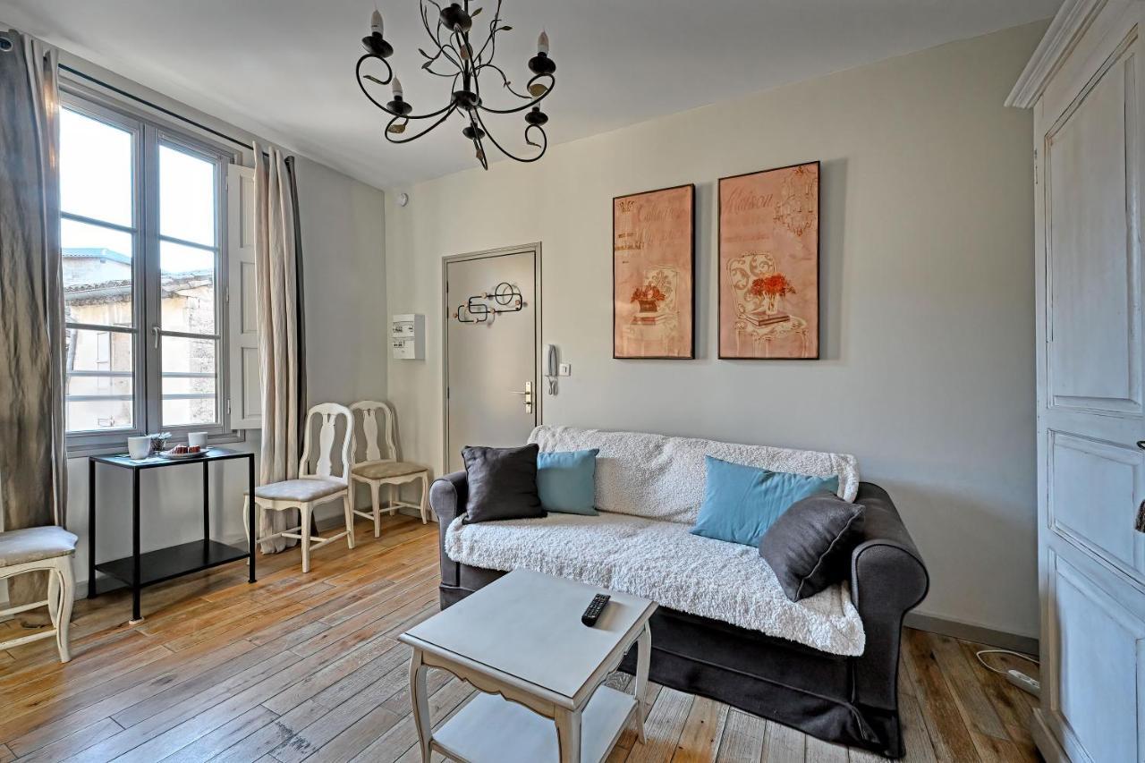 אביניון Au Coeur Des Papes, Dans Batisse De Charme Studios & Appartements En Coeur De Ville מראה חיצוני תמונה