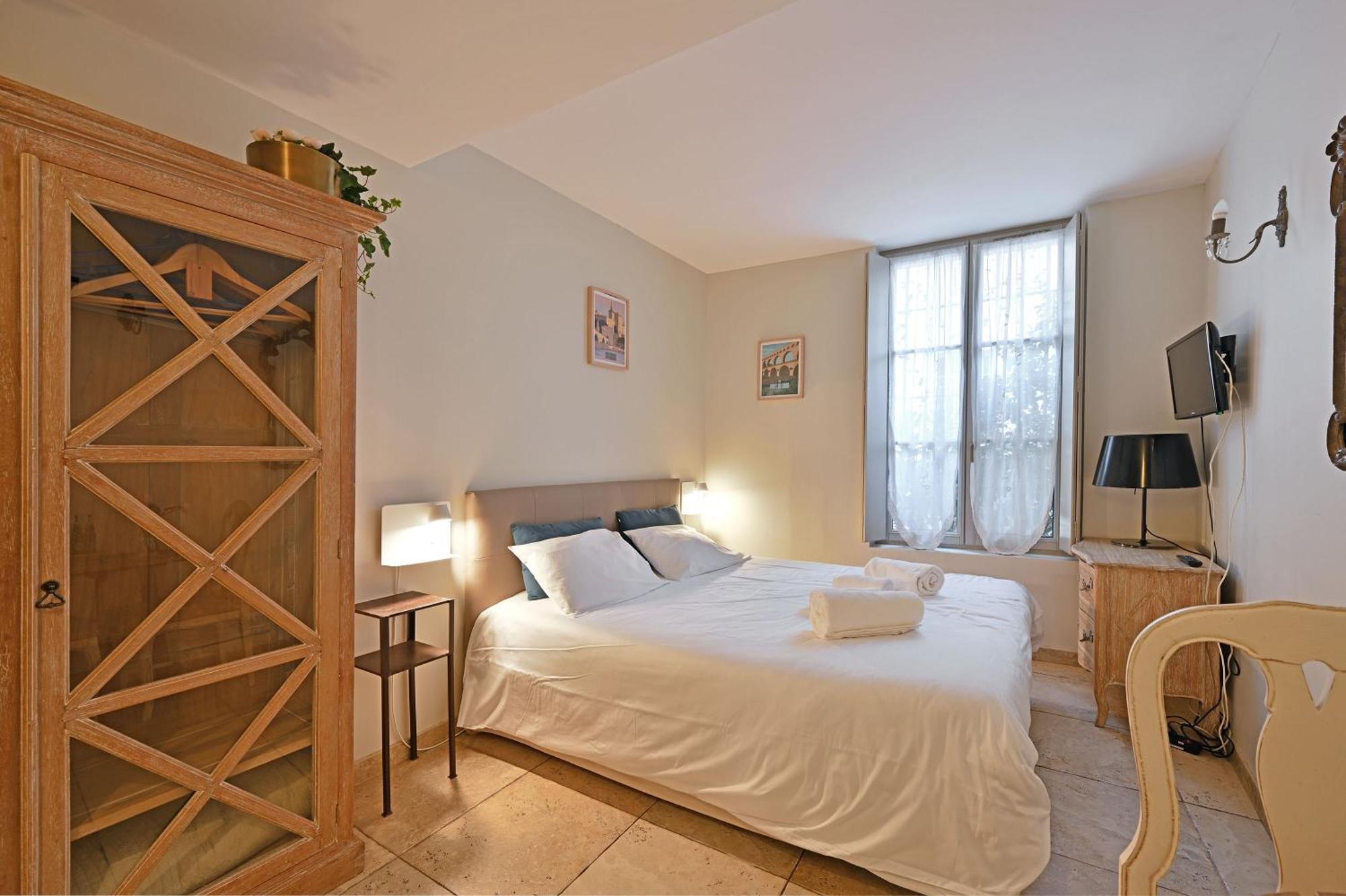 אביניון Au Coeur Des Papes, Dans Batisse De Charme Studios & Appartements En Coeur De Ville מראה חיצוני תמונה